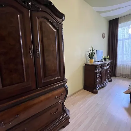 Medova * Lviv