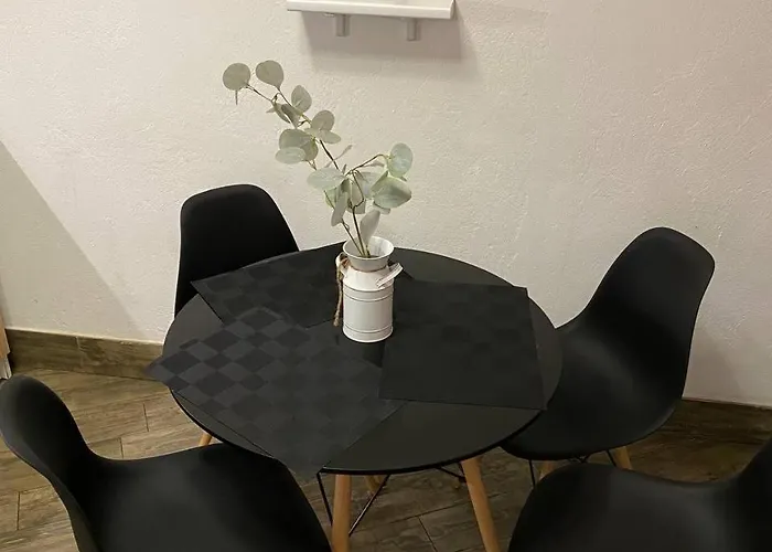 Apartamento Medova Leópolis